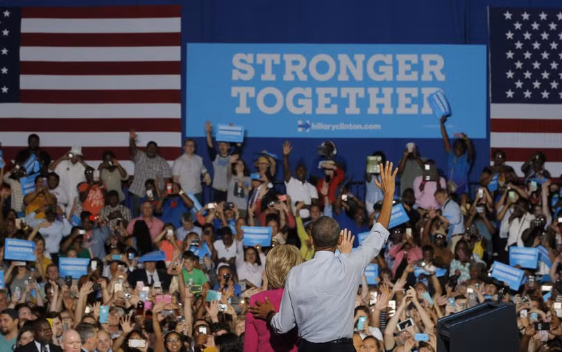 nhung khoanh khac tong thong obama van dong tranh cu cung ba hillary clinton