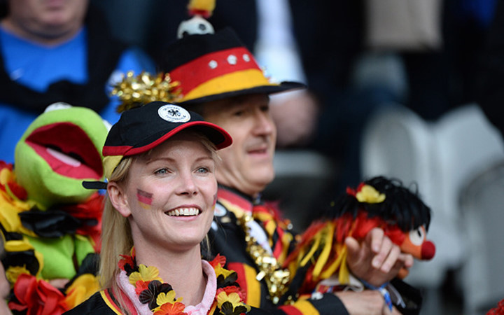 ngam ve dep quyen ru cua cac nu cdv duc va phap