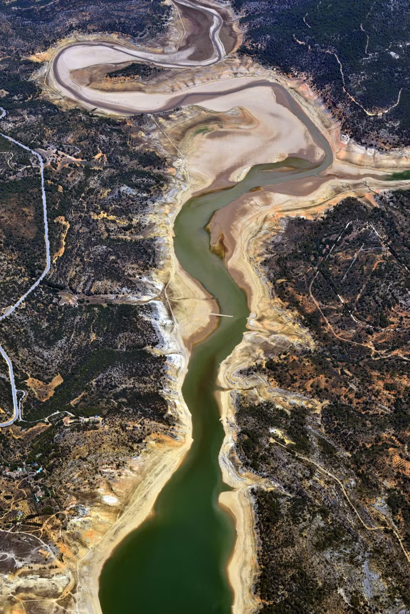 ngat ngay loat anh tuyet dep chup tu buong lai may bay