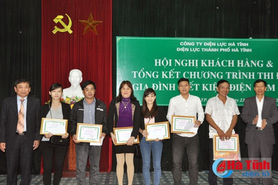 Điện lực TP Hà Tĩnh nâng cao độ tin cậy trong cung cấp điện ảnh 6