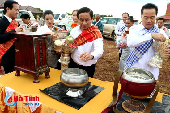 Bí thư Tỉnh ủy tham quan Nhà máy vàng lớn nhất Đông Nam Á ảnh 7