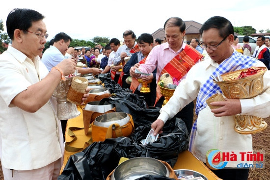 Bí thư Tỉnh ủy tham quan Nhà máy vàng lớn nhất Đông Nam Á ảnh 9