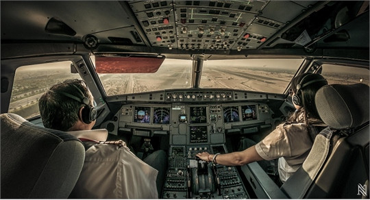 Hình ảnh đẹp “ngạt thở” nhìn từ khoang lái máy bay ảnh 9
