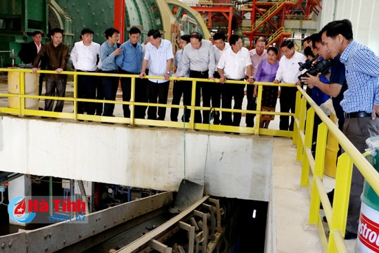 Bí thư Tỉnh ủy tham quan Nhà máy vàng lớn nhất Đông Nam Á ảnh 4