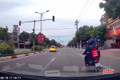 Tiềm ẩn tai nạn do đi ẩu, “tạt đầu” ô tô