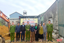 Hơn 2 tỷ đồng tiếp sức cho công tác giảm nghèo ở phường Vũng Áng