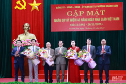 Phường Hoành Sơn gặp mặt kỷ niệm 43 năm Ngày Nhà giáo Việt Nam 