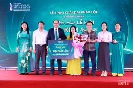 Nữ khách hàng Hà Tĩnh trúng sổ tiết kiệm hơn 686 triệu đồng của BIDV