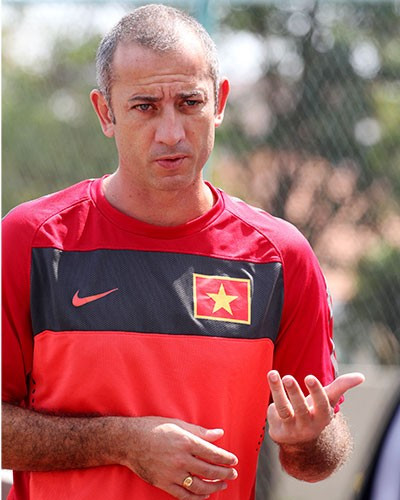 HLV Grachen đánh giá cao đối thủ U19 Lào trước trận bán kết. Ảnh: Đức Đồng.