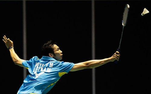 Tiến Minh chơi rất quyết tâm để trả sòng phẳng món nợ với Ajay Jayaram. Ảnh: JO.