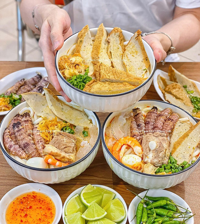 banh-canh-tom-tit-1.jpg