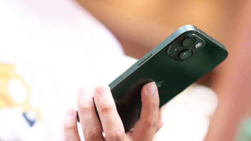 iphone-1.jpg