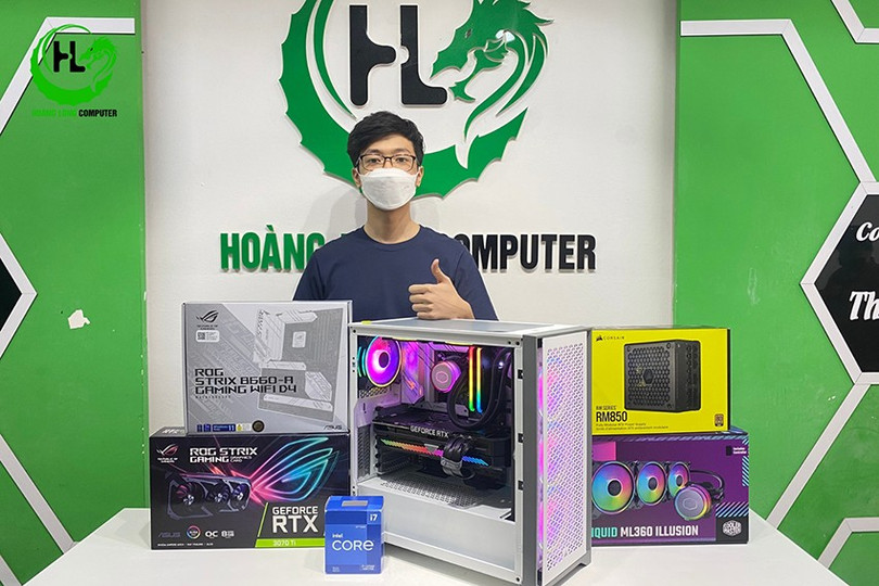 Khách hàng mua linh kiện và trải nghiệm PC trực tiếp tại Hoàng Long may-tinh-game-2.jpg