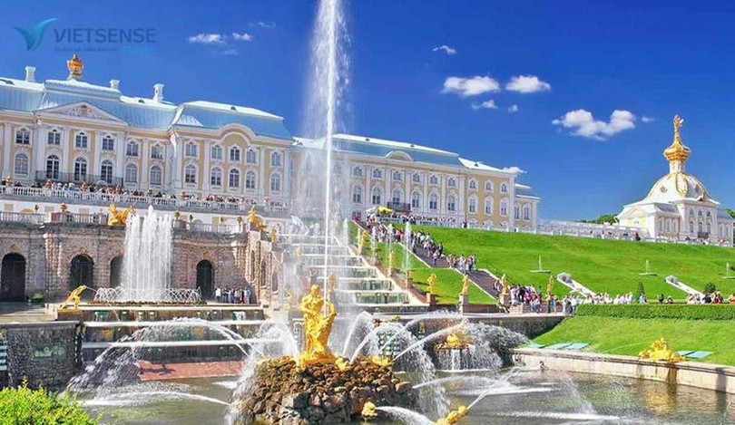 Cung điện Mùa Hè du-lich-nga-3.jpg