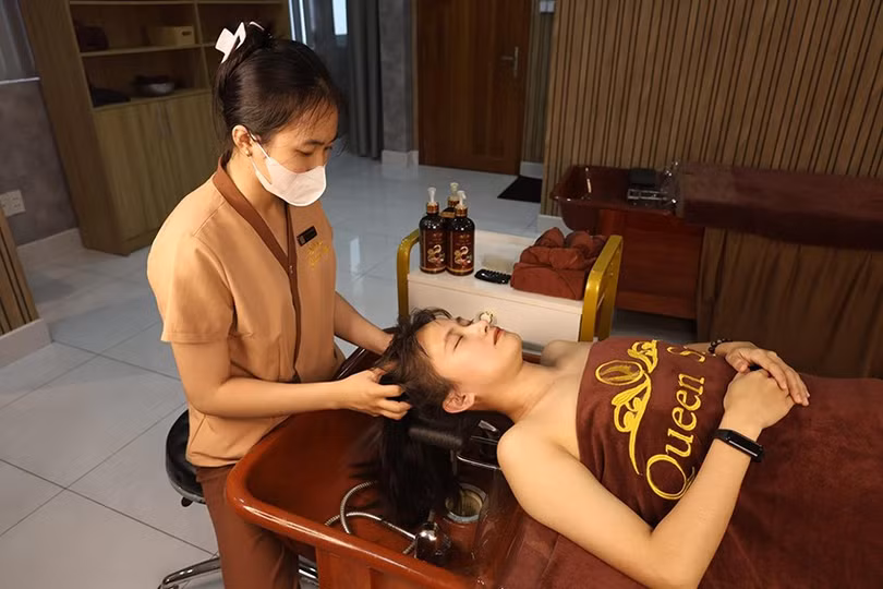 queen-spa-1.jpg