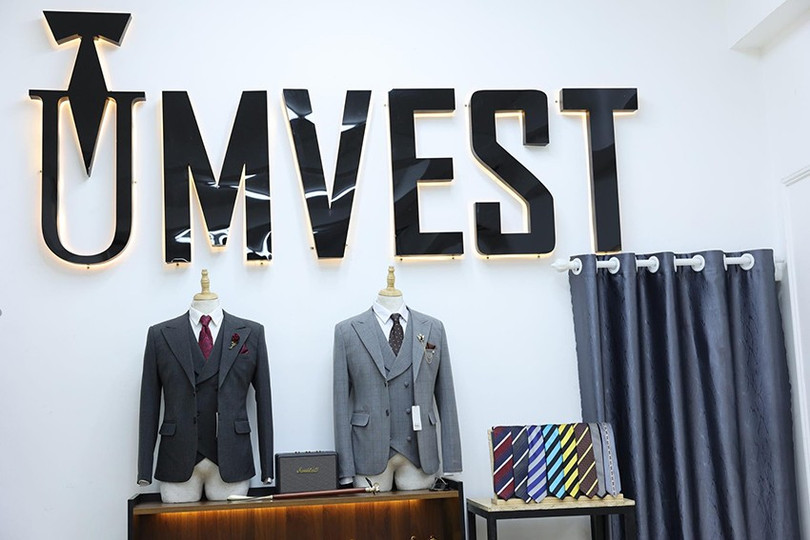 Địa chỉ bán các mẫu vest chú rể hot nhất không thể bỏ lỡ mau-vest-nam-3.jpg
