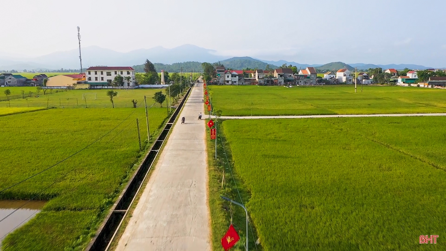 Từ dồn điền đổi thửa đến tích tụ ruộng đất - “cuộc cách mạng” trên quê lúa Can Lộc (bài 1): Đột phá trên đồng ruộng - hình thành vùng sản xuất quy mô lớn