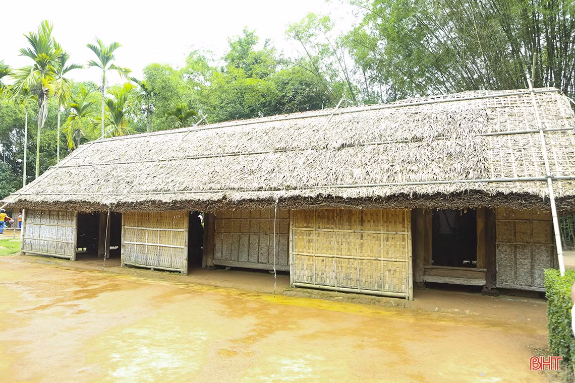 Làng Sen trong muôn vàn thương nhớ...