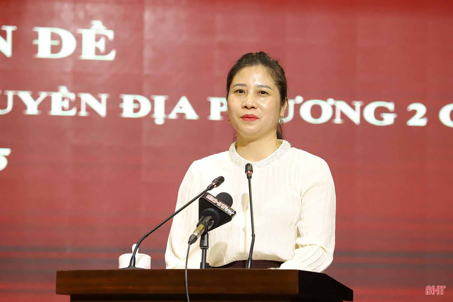 bqbht_br_hoi-nghi-tiep-xuc-cu-tri-08.jpg