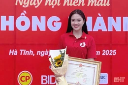 Cô gái trẻ Hà Tĩnh 22 tuổi, 21 lần hiến máu 