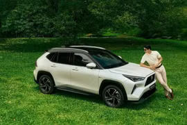 Toyota, Mazda và loạt thương hiệu giảm giá SUV mùa thấp điểm
