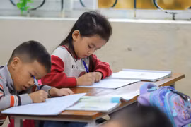 Đề xuất cho học sinh, sinh viên nghèo vay tối đa 8 triệu đồng một tháng