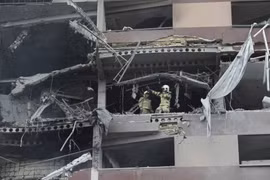 Israel không kích các mục tiêu tại Iran, nhiều tiếng nổ lớn làm rung chuyển Tehran
