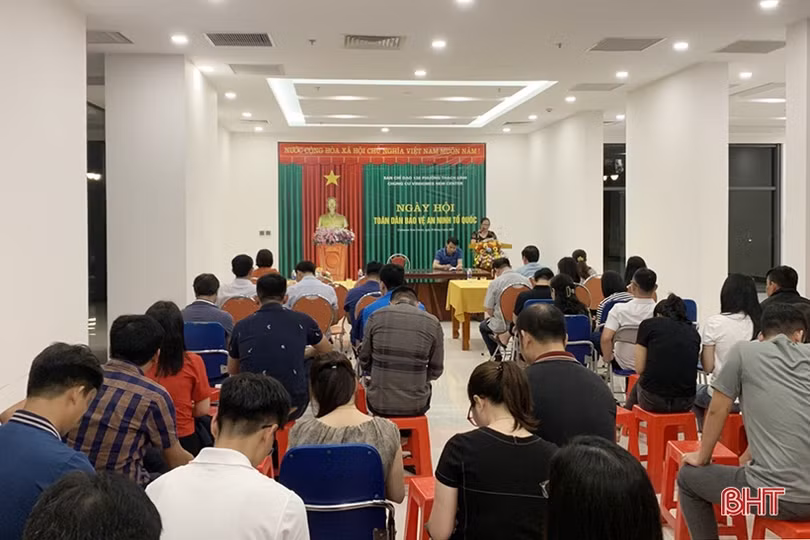 Phát huy vai trò của chi bộ Đảng ở khu chung cư