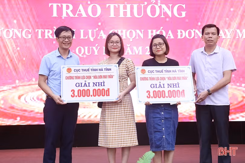 Cục Thuế Hà Tĩnh bấm nút lựa chọn “Hóa đơn may mắn” quý I/2023