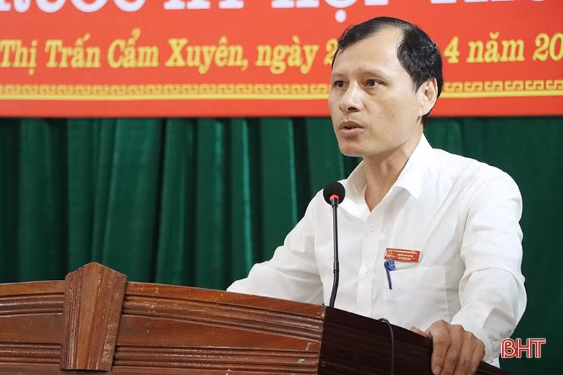 Cử tri Cẩm Xuyên kiến nghị thu hồi đất những dự án không hiệu quả