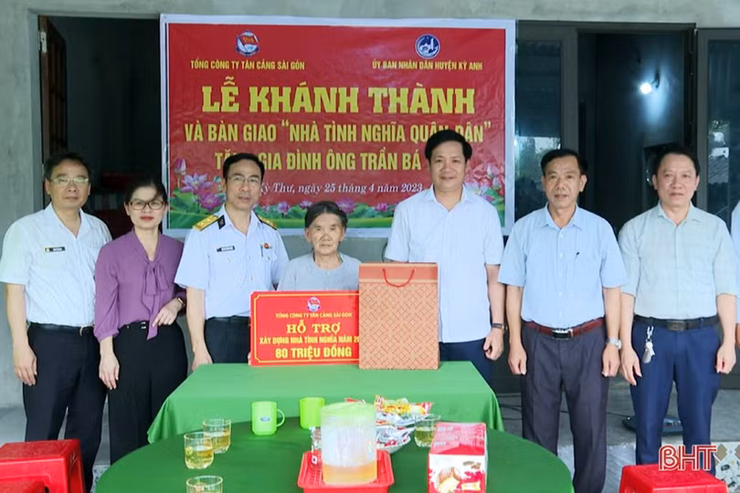 Xây mới, sửa chữa 45 nhà tình nghĩa ở huyện Kỳ Anh