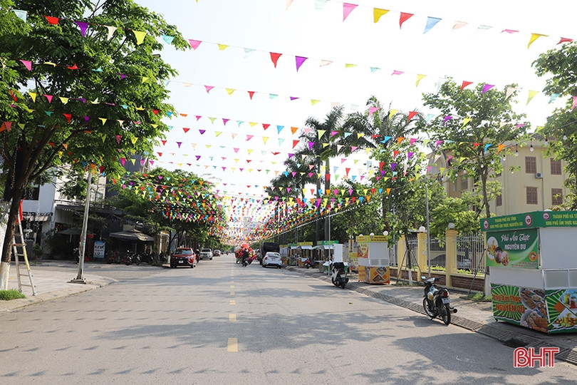 Sẵn sàng phục vụ du khách trải nghiệm phố ẩm thực đầu tiên của Hà Tĩnh