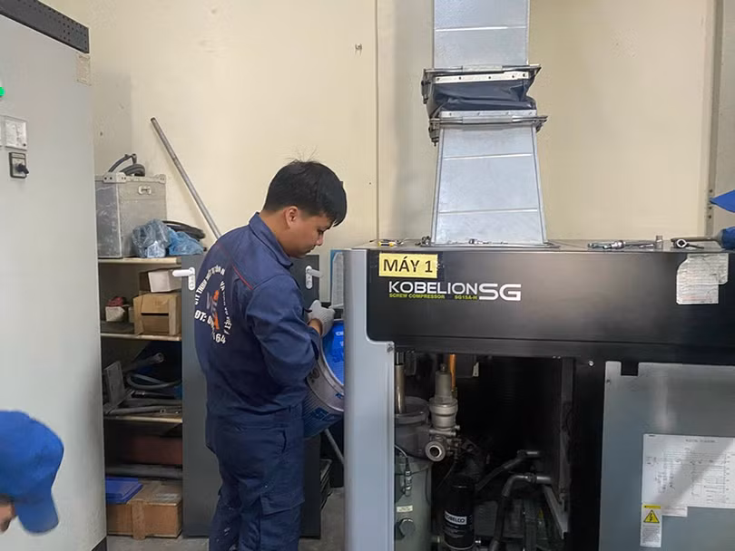 Việt Á - Hệ thống khí nén tiết kiệm năng lượng cho sản xuất công nghiệp