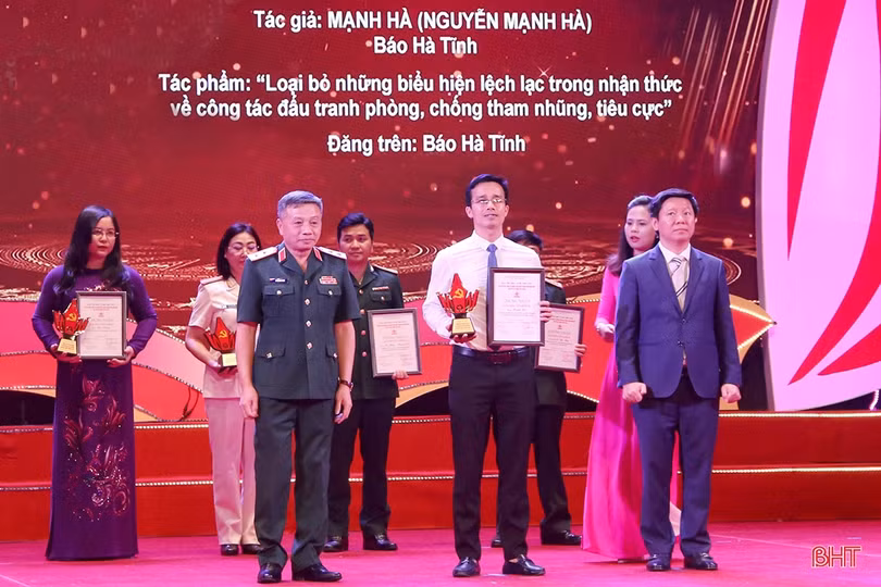 Triển khai Cuộc thi chính luận về bảo vệ nền tảng tư tưởng của Đảng năm 2024