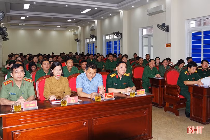 Hoàn thành khoá bồi dưỡng kiến thức quốc phòng, an ninh cho 90 học viên