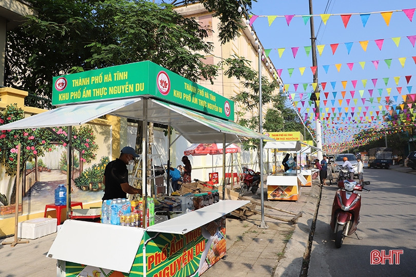 Sẵn sàng phục vụ du khách trải nghiệm phố ẩm thực đầu tiên của Hà Tĩnh