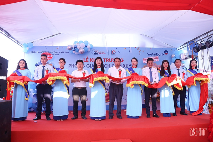 VietinBank Hà Tĩnh khai trương phòng giao dịch mới ở Cẩm Xuyên