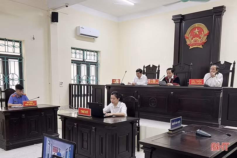 “Bóc lịch” 8 năm vì mua bán trái phép chất ma túy