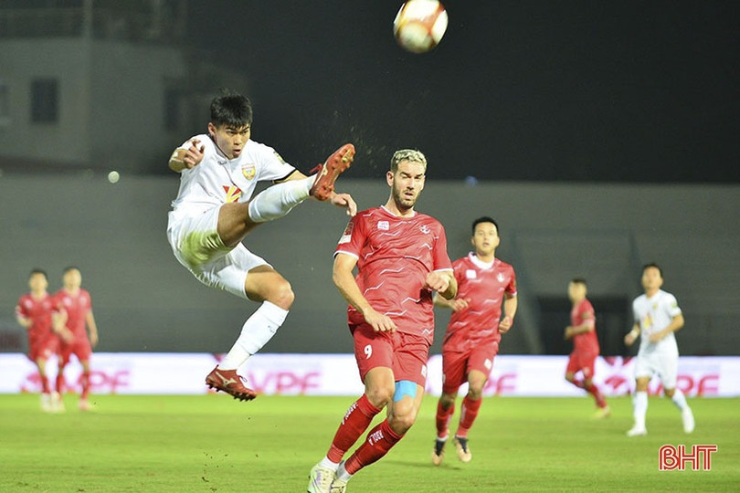 Chốt nhân sự U22 Việt Nam lần cuối dự SEA Games, Ngọc Thắng trong danh sách