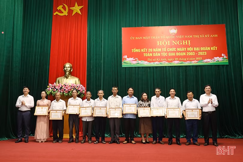 Nâng cao chất lượng tổ chức ngày hội đại đoàn kết ở khu dân cư