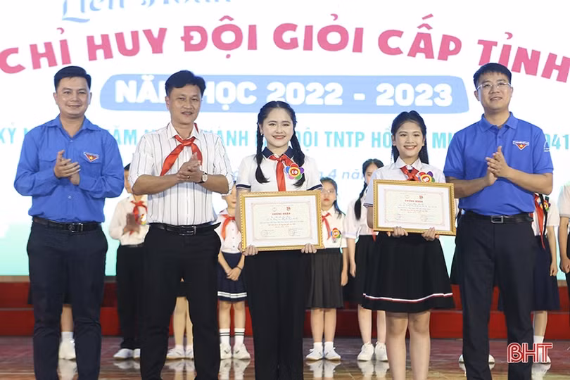 2 thí sinh giành giải nhất Liên hoan Chỉ huy Đội giỏi Hà Tĩnh