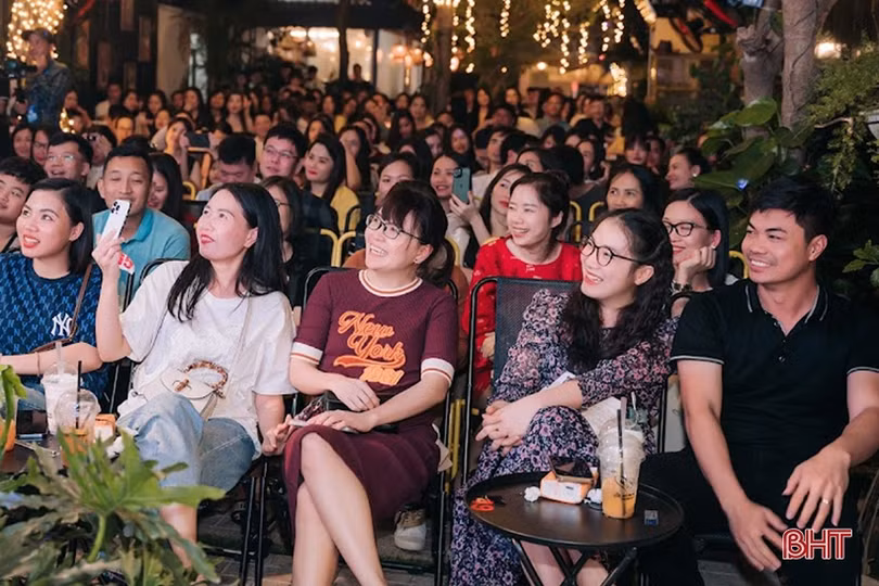 Lắng đọng những đêm nhạc Acoustic ở TP Hà Tĩnh