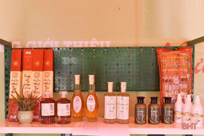 Giới thiệu hơn 60 sản phẩm nông nghiệp tại sự kiện Giỗ Tổ Hùng Vương