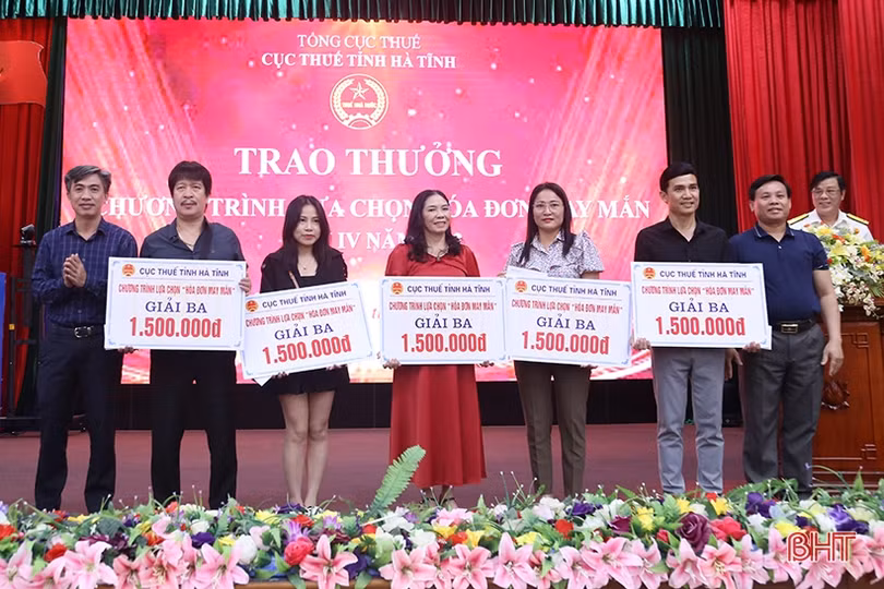 Cục Thuế Hà Tĩnh bấm nút lựa chọn “Hóa đơn may mắn” quý I/2023