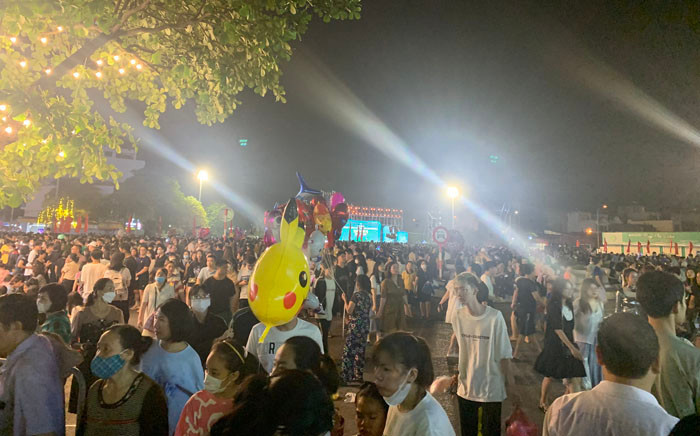 Hải Dương khai trương phố đi bộ, chợ đêm Bạch Đằng