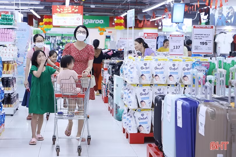 Điểm vui chơi, mua sắm tại TP Hà Tĩnh thu hút khách dịp lễ