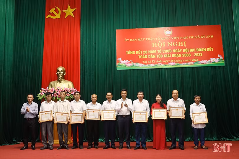 Nâng cao chất lượng tổ chức ngày hội đại đoàn kết ở khu dân cư