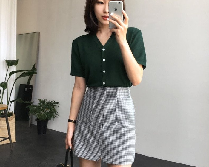 giao mua cu phai mac the nay moi xinh moi dep nhe co gai