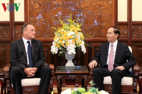 chu tich nuoc tran dai quang tiep dai su slovakia