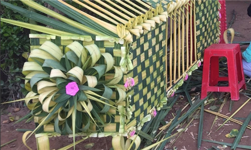 nhung cong cuoi bang la dua chat nhat qua dat